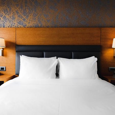 Holiday Inn Istanbul - Tuzla Bay By Ihg Exterior photo