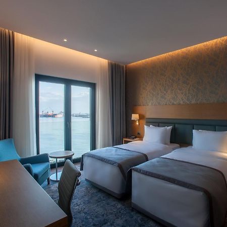 Holiday Inn Istanbul - Tuzla Bay By Ihg Exterior photo