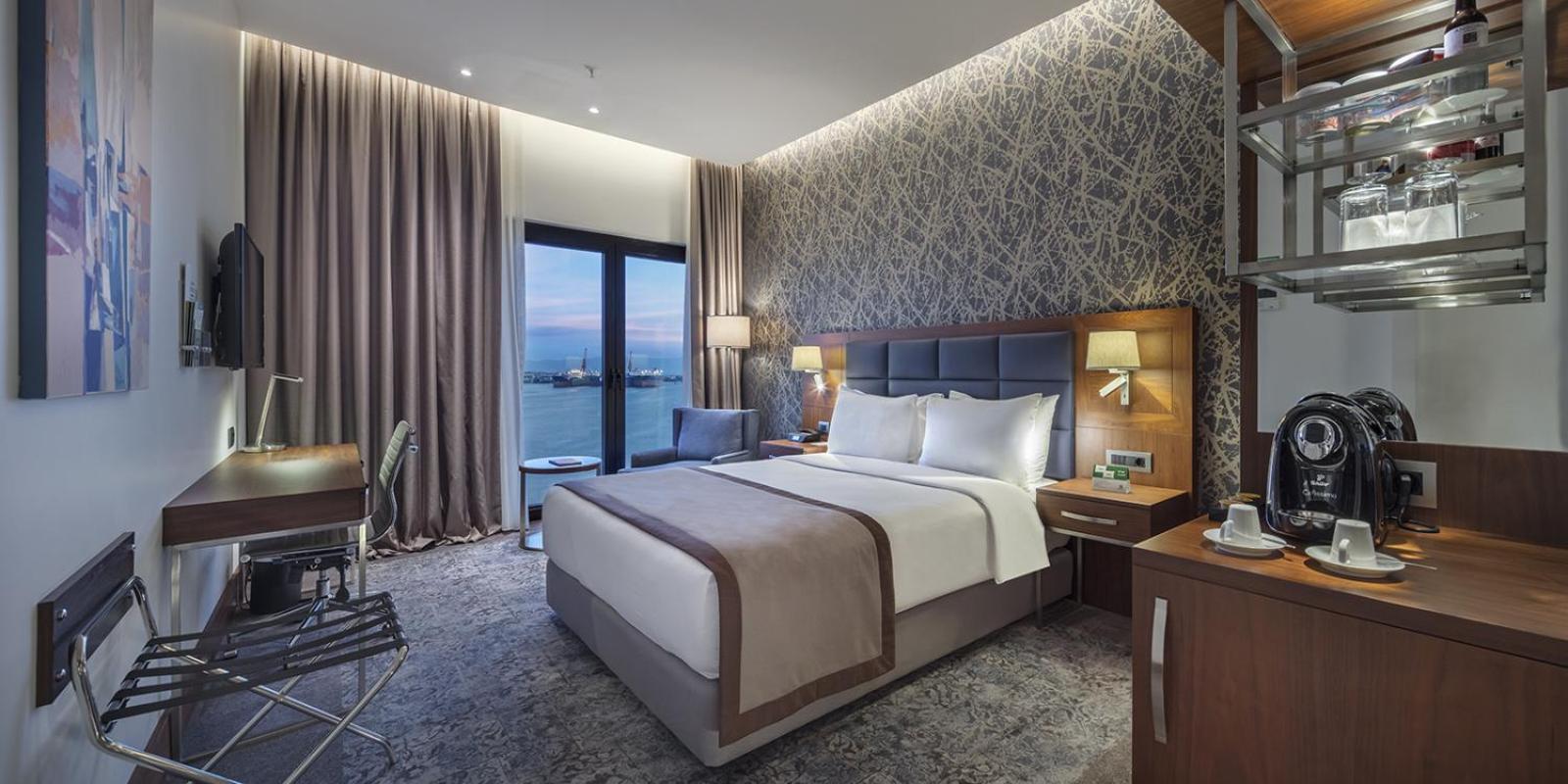 Holiday Inn Istanbul - Tuzla Bay By Ihg Exterior photo