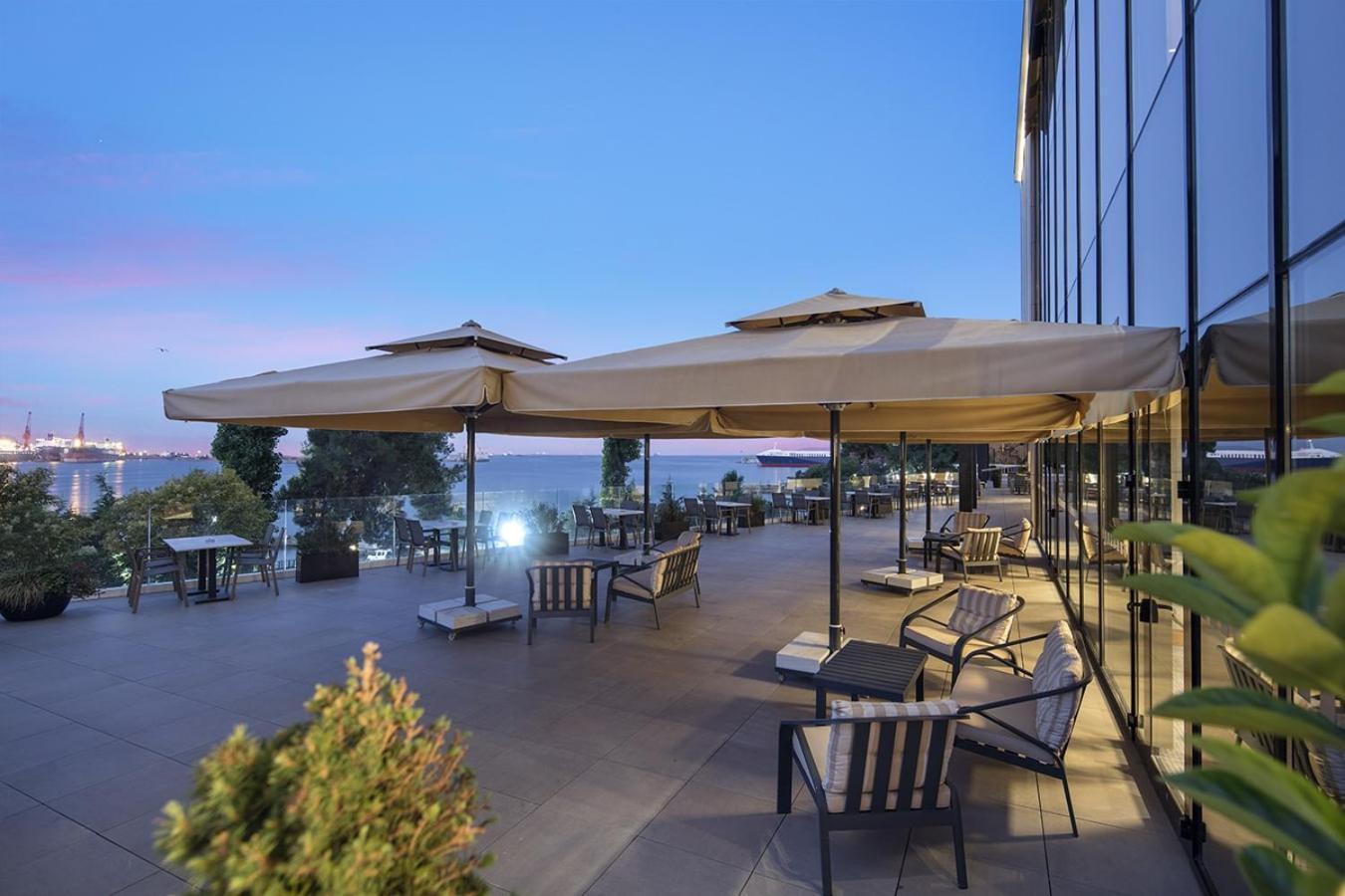 Holiday Inn Istanbul - Tuzla Bay By Ihg Exterior photo
