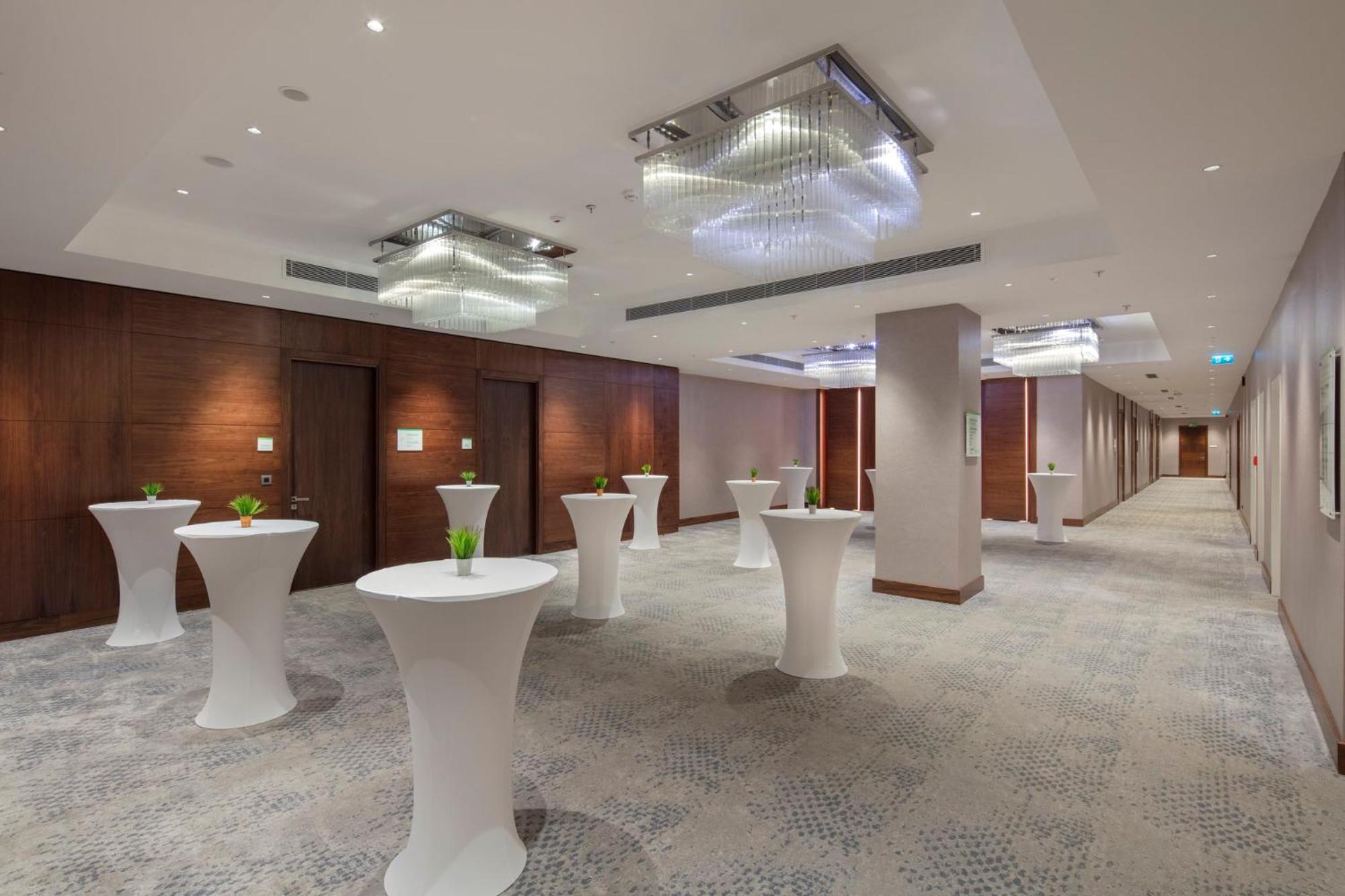 Holiday Inn Istanbul - Tuzla Bay By Ihg Exterior photo