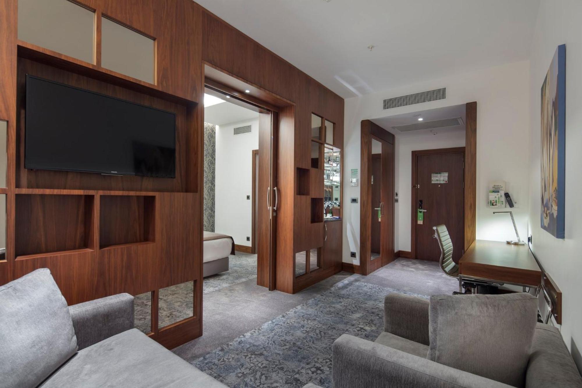 Holiday Inn Istanbul - Tuzla Bay By Ihg Exterior photo