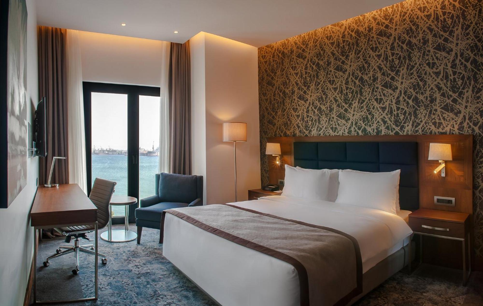 Holiday Inn Istanbul - Tuzla Bay By Ihg Exterior photo