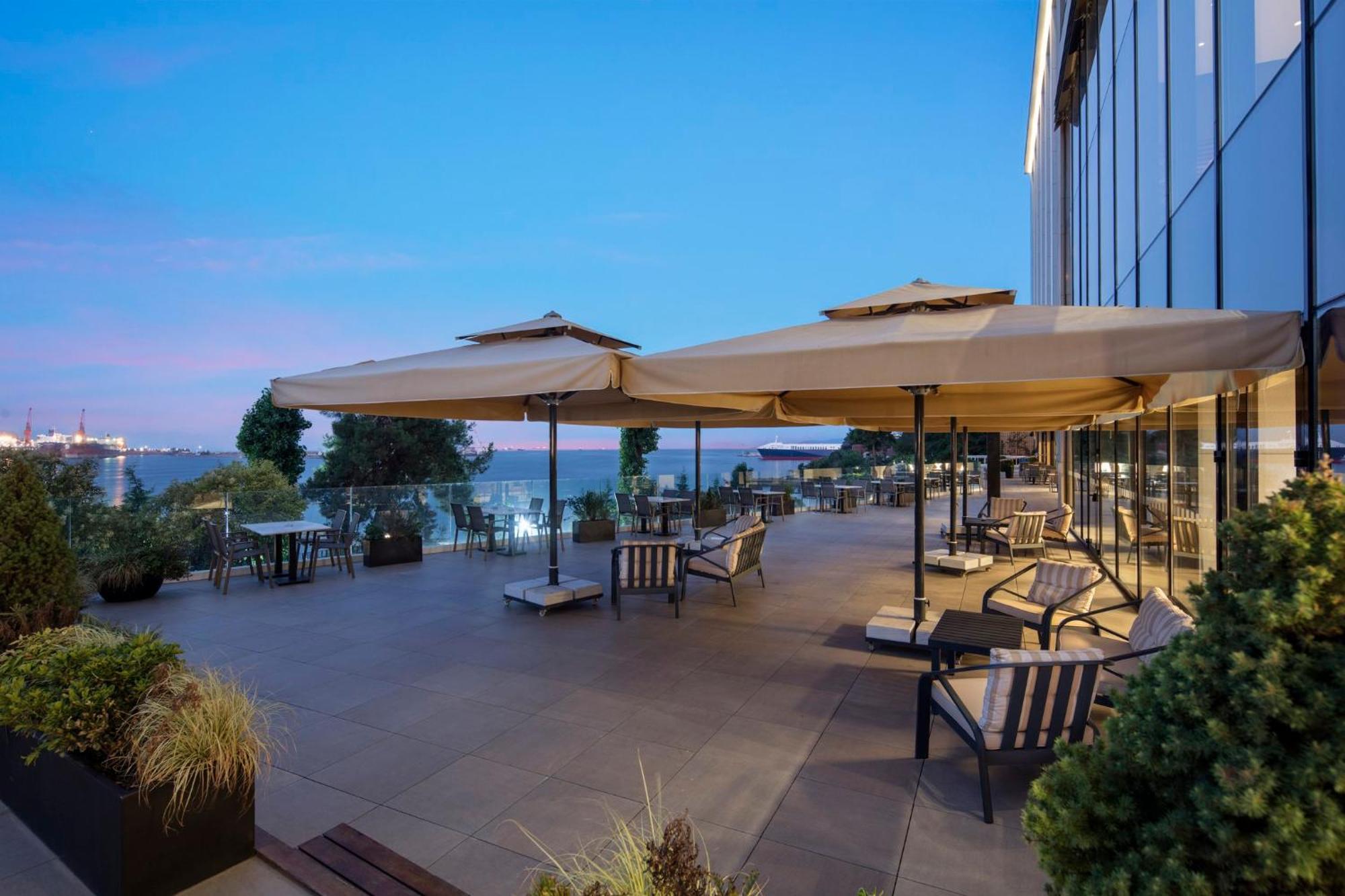Holiday Inn Istanbul - Tuzla Bay By Ihg Exterior photo