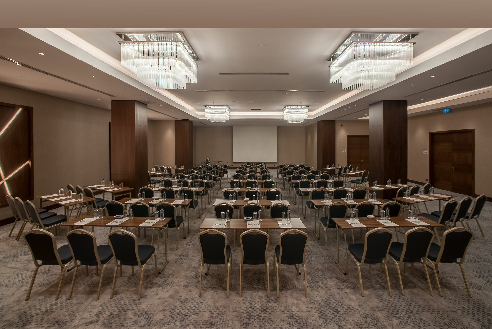 Holiday Inn Istanbul - Tuzla Bay By Ihg Exterior photo