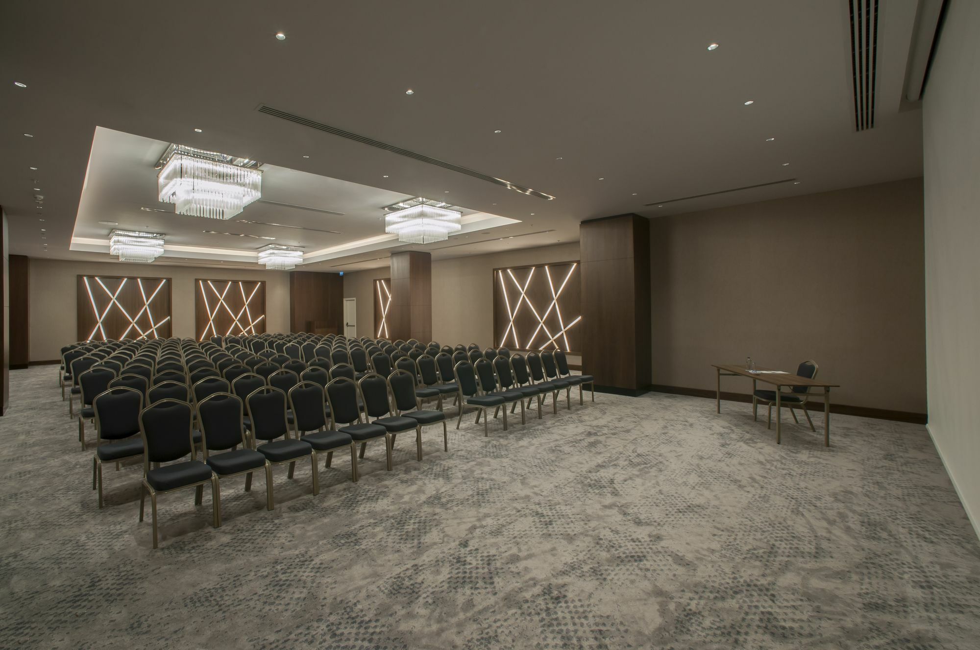 Holiday Inn Istanbul - Tuzla Bay By Ihg Exterior photo