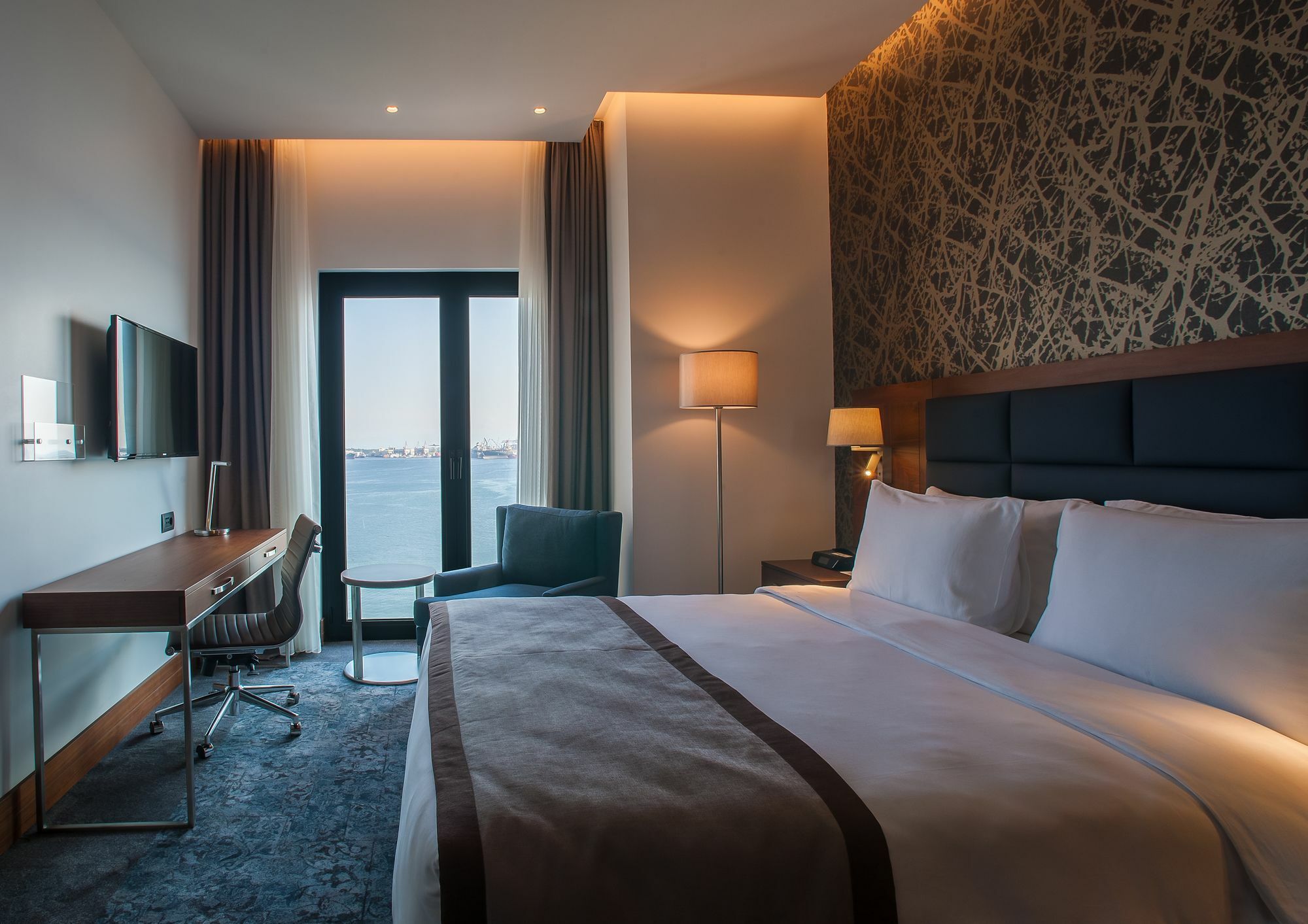 Holiday Inn Istanbul - Tuzla Bay By Ihg Exterior photo